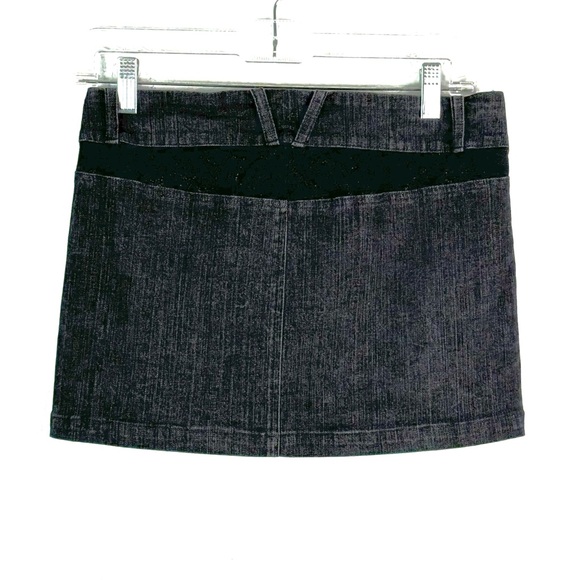 Rare LOKA brand black denim mini skirt - Picture 3 of 5